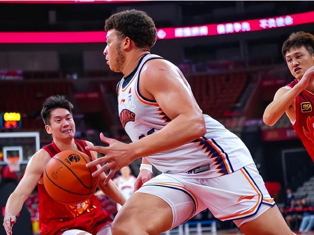 云开体育网站-深圳爆冷胜上海，郑永刚赛后道出的秘诀，北控辽篮应该好好学学