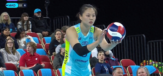 龚翔宇遭遇留洋首败！赛前体检受伤令人担忧，王媛媛8分也输球|加拉塔萨雷|女排|麦迪逊|奥斯汀|麦迪逊女排_新浪体育_新浪新闻