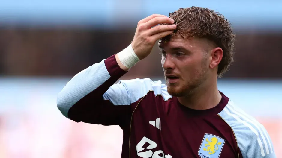 talksport：夏洛特FC有意利物浦外租小将埃利奥特